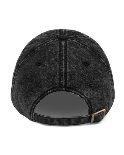 Casquette vintage noire par l'arrière brodée au symbole YAZ de liberté et noblesse chez les amazighs par azamoul mode et accessoires berbères