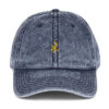 Casquette vintage blue marine brodée au symbole YAZ de liberté et noblesse chez les amazighs par azamoul mode et accessoires berbères